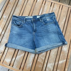 Anthropologie pilcro distressed jean shorts